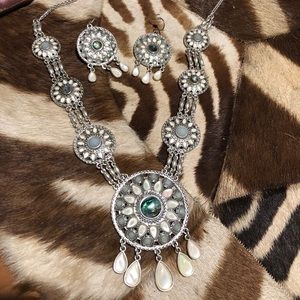 Lucky Brand Silver-Tone Multi-Stone Nkl & Earring